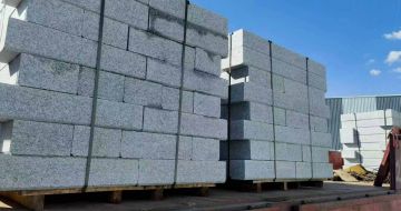 漯河 路沿石装车出货