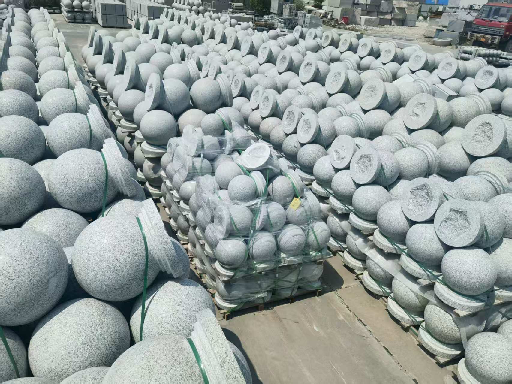 漯河 花岗岩实心圆球，石球，挡车球，挡车石，车止石，路障石。
