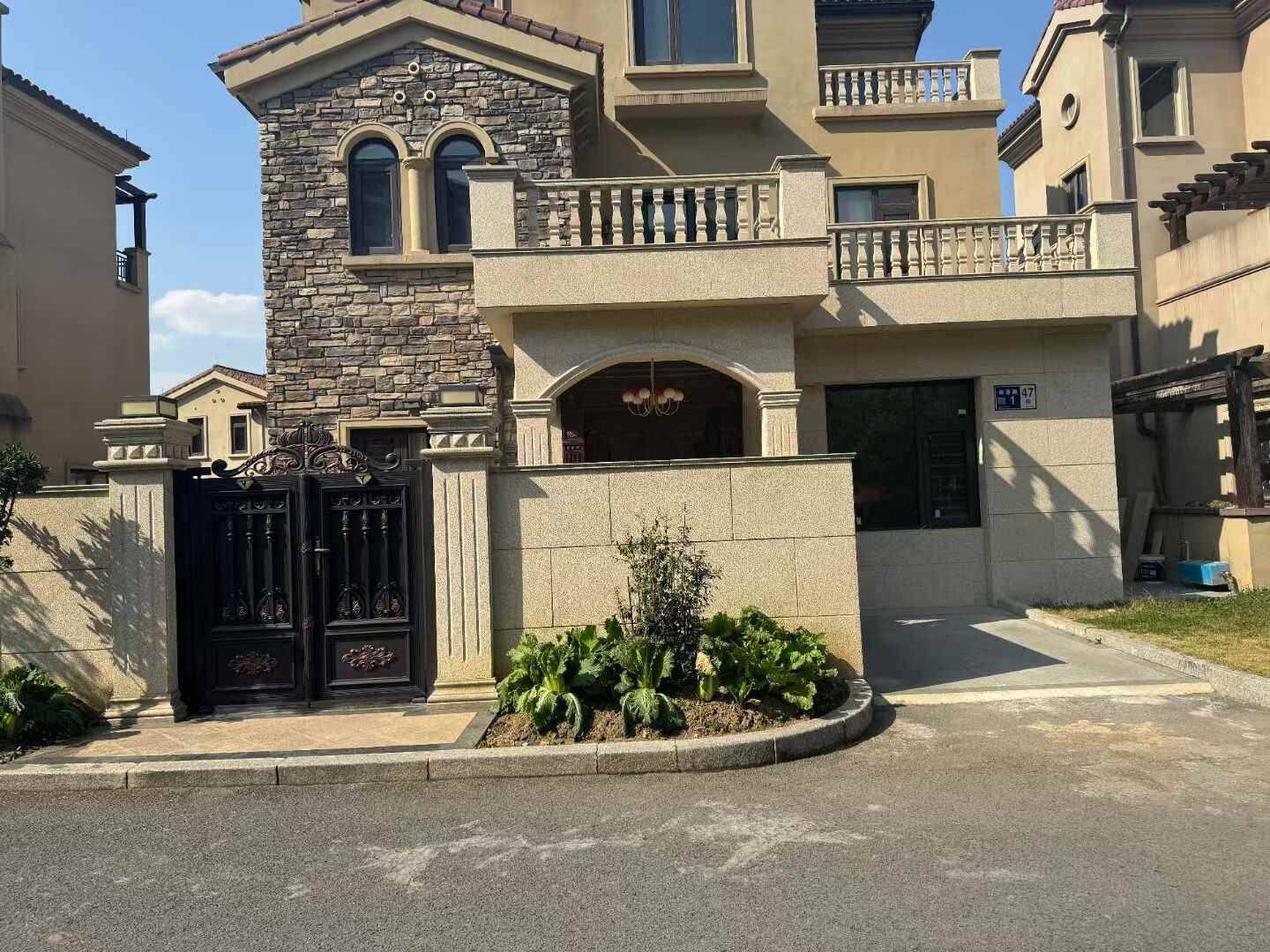 漯河黄金麻别墅外墙安装效果