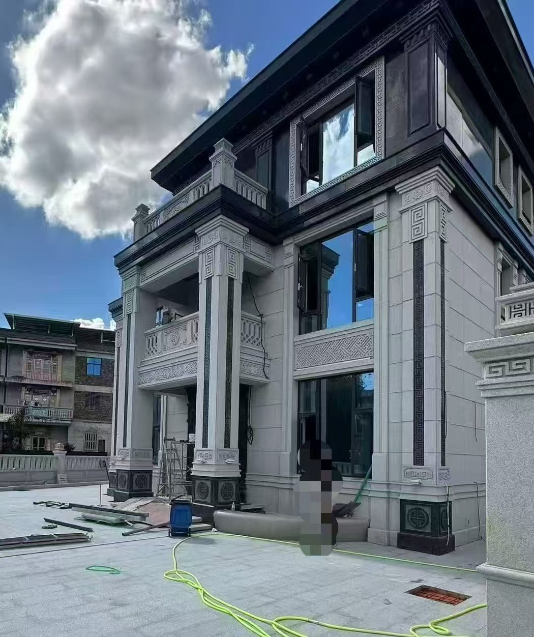 漯河 别墅干挂，芝麻白与芝麻黑完美配合